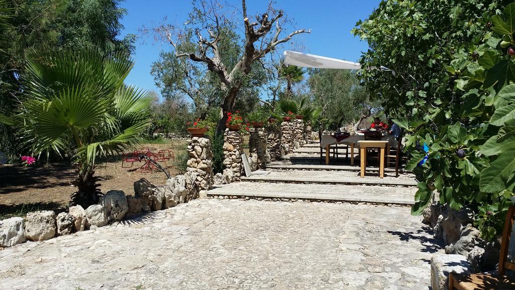 Agriturismo Tenuta La Siesta Gallipoli Exterior foto